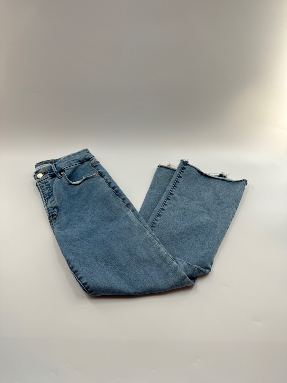 Good American Good Legs Crop Mini Boot Jeans Women's 4 / 27 Bootcut Denim